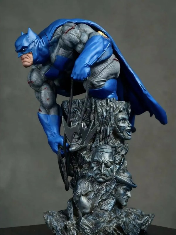 Batman - Dark Knight Returns Comics 3109 Studio 2