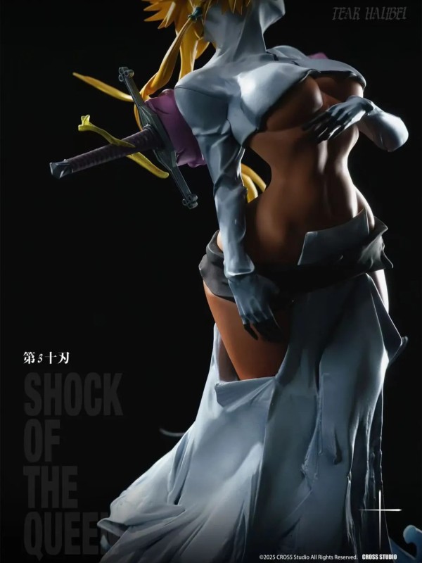 Tier Halibel Cross Studio