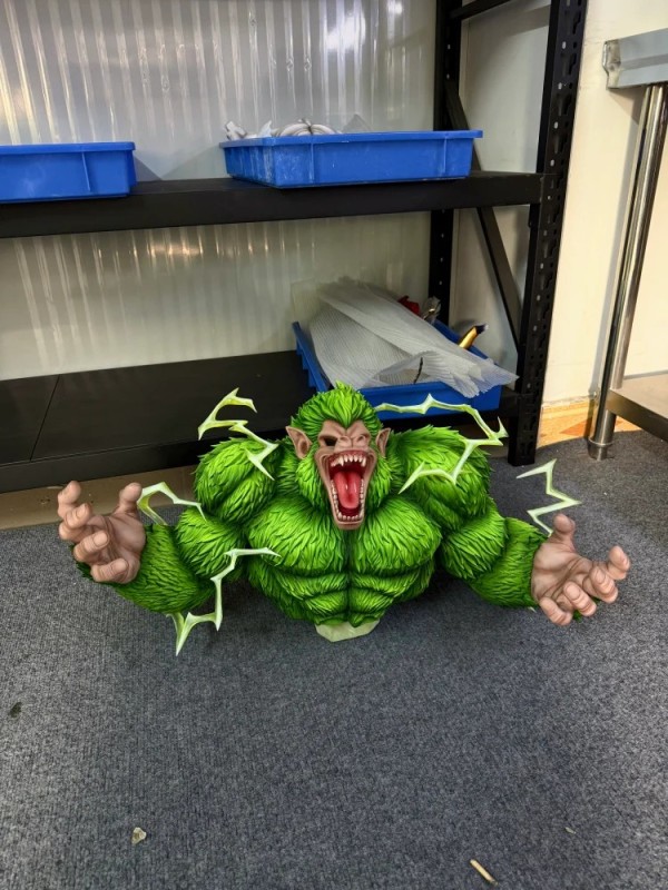 Yi Shou - Broly and Ozaru