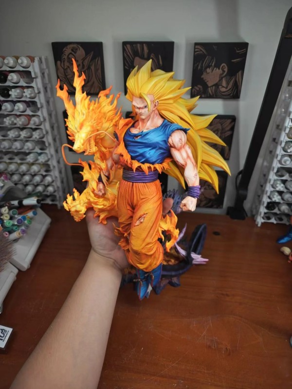 FXW - SSJ3 Dragon Fist Goku