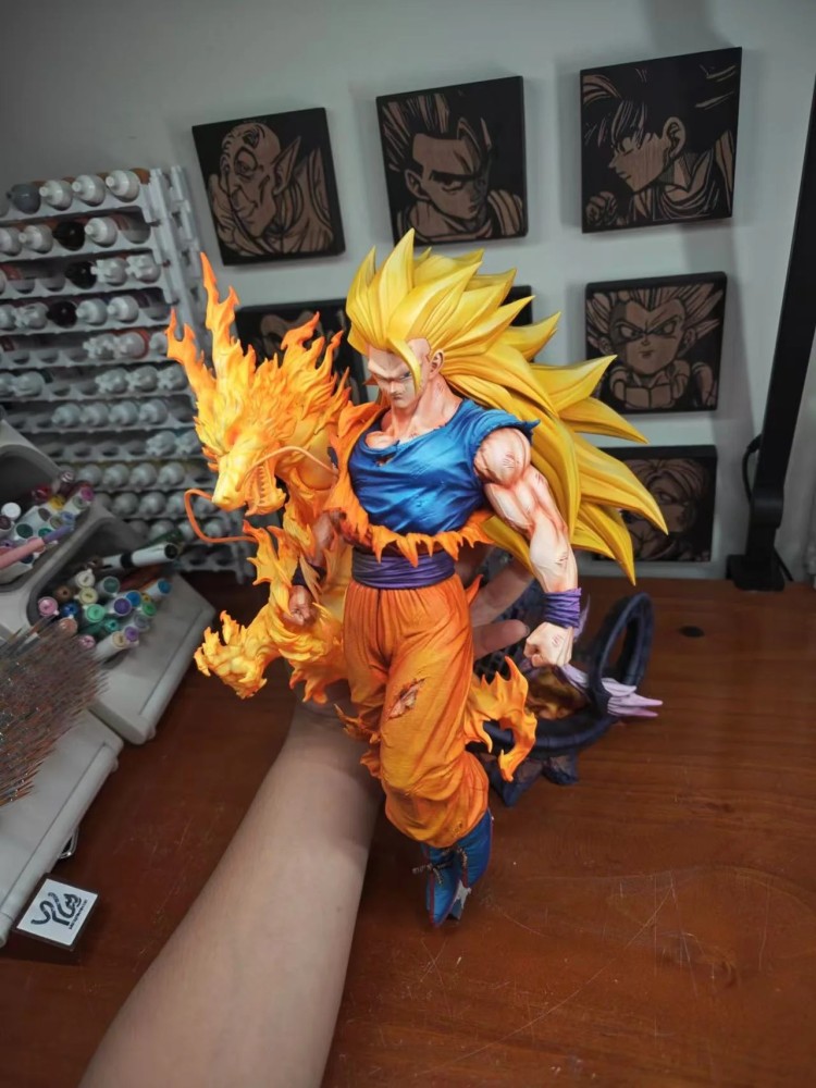 FXW - SSJ3 Dragon Fist Goku